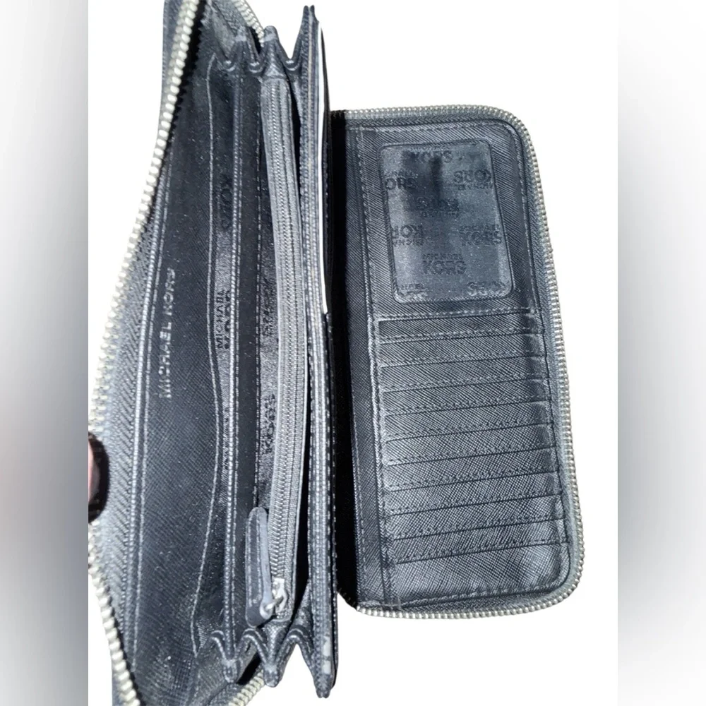 Michael Kors Jet Set Travel zip around Saffiano black leather Continental wallet